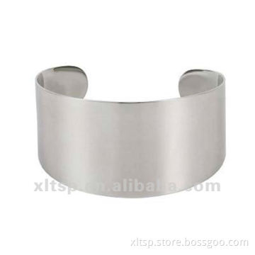 Classical Women's Beauty Stainless Steel Cuff Bracelet